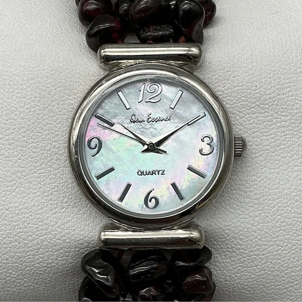 Gem Essence Womens Watch 25mm White MOP Dial Red Bead Bracelet B8324 New Battery